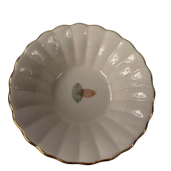 Lenox Natures Impressions Pillar Candle Holder Drifting Leaves USA 3 1/2 Inches - Picture 8 of 10